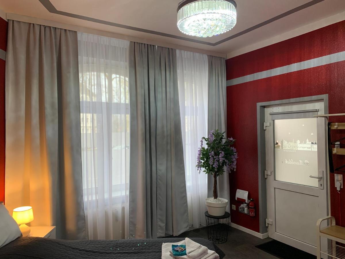 Exklusive Stadtwohnung Am Elbradweg: Best-Preis-Fewo Rathausblick 1 Fuer Max. 3 Pers. Inkl. Wlan, Prime Video & Self Check-In Wittenberge Luaran gambar